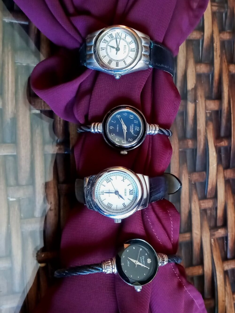 ⌚⌚4 Vintage Watches: Armitron, Mondu, Guess & Relic brands⌚⌚